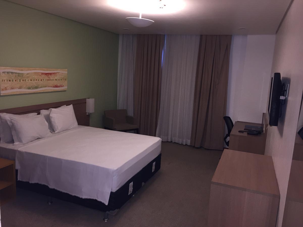 Apto Particular Em 4 Estrelas Apartamento